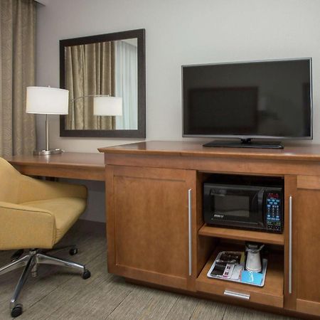 Hampton Inn & Suites - Knoxville Papermill Drive, Tn Εξωτερικό φωτογραφία