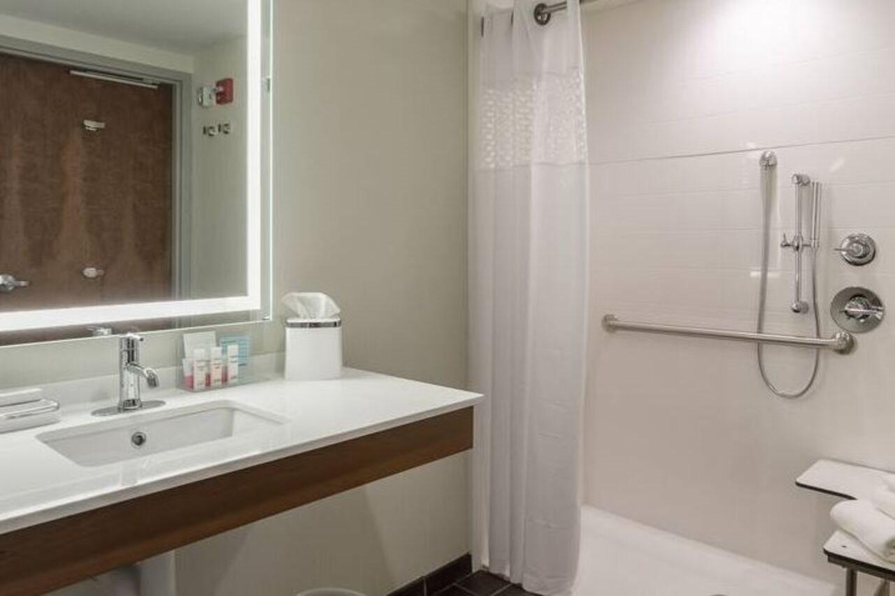 Hampton Inn & Suites - Knoxville Papermill Drive, Tn Εξωτερικό φωτογραφία