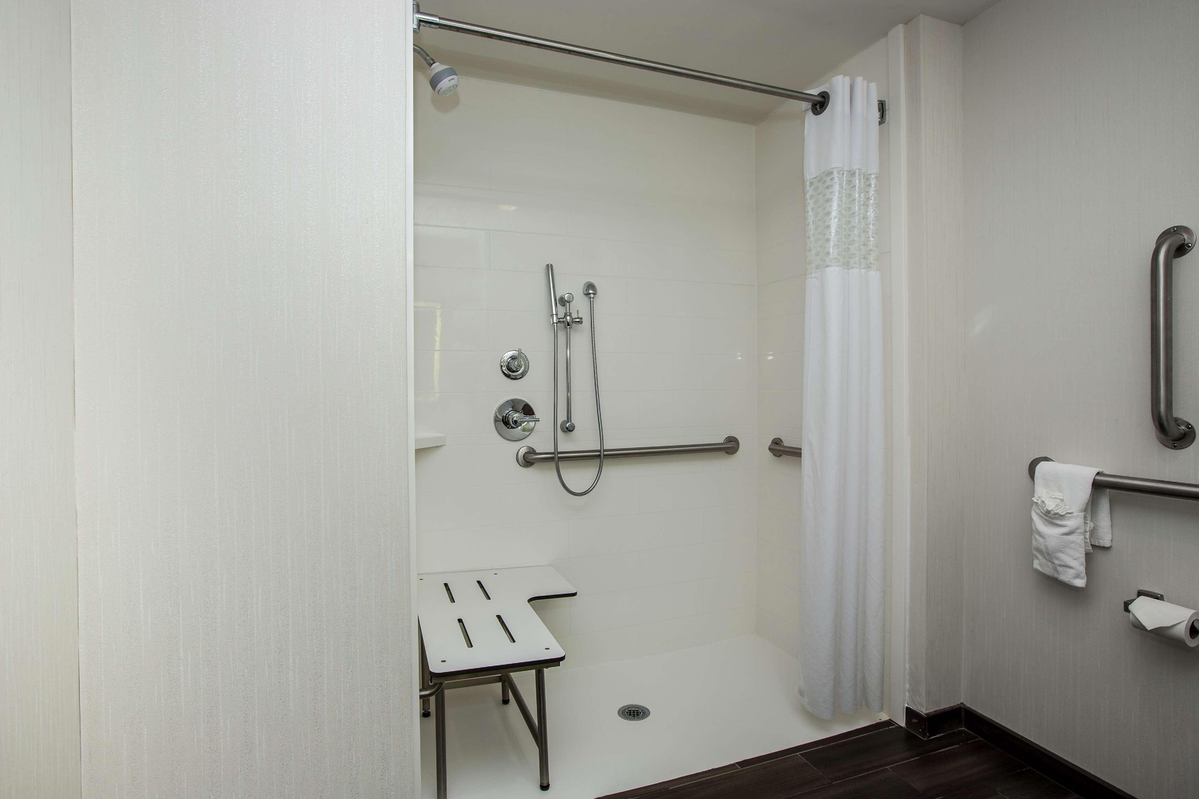 Hampton Inn & Suites - Knoxville Papermill Drive, Tn Εξωτερικό φωτογραφία