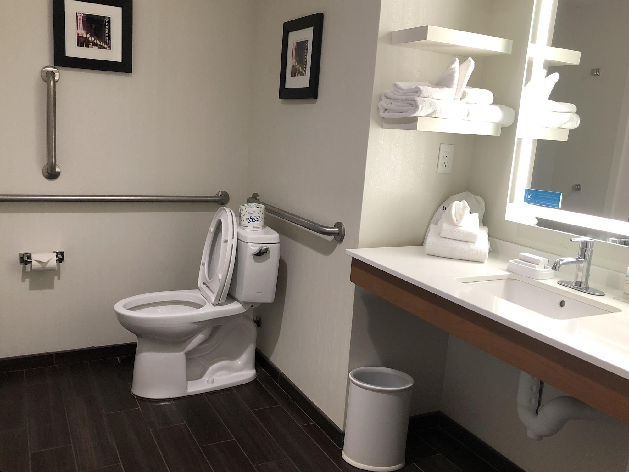 Hampton Inn & Suites - Knoxville Papermill Drive, Tn Εξωτερικό φωτογραφία