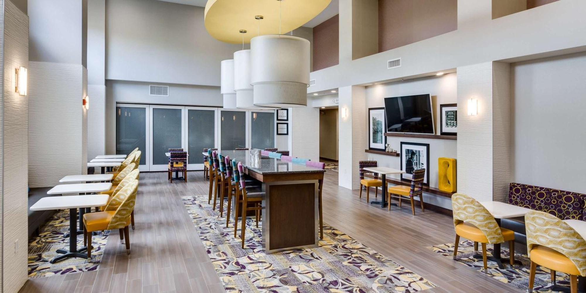 Hampton Inn & Suites - Knoxville Papermill Drive, Tn Εξωτερικό φωτογραφία